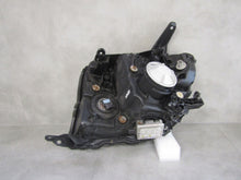 Laden Sie das Bild in den Galerie-Viewer, Frontscheinwerfer Mitsubishi Pajero IV Xenon Rechts Scheinwerfer Headlight