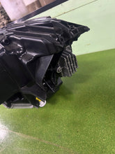 Laden Sie das Bild in den Galerie-Viewer, Frontscheinwerfer Skoda Kodiaq 566941036A FALSE Scheinwerfer Headlight SCH9826344217wy