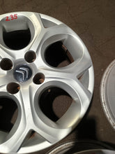 Laden Sie das Bild in den Galerie-Viewer, 1x Alufelge 16 Zoll 6.0" 4x108 22ET Glanz Silber 9687753077 Citroën C3 Ii FEL3085974392yc