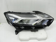 Laden Sie das Bild in den Galerie-Viewer, Frontscheinwerfer Dacia Sandero III Logan 260102586R LED Rechts Headlight