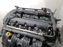Load image into Gallery viewer, Motor Kia G4KA 2.0 2001 Benzin Engine Unkomplett