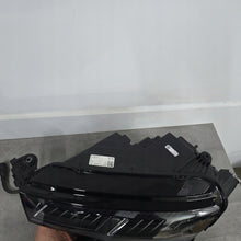 Laden Sie das Bild in den Galerie-Viewer, Frontscheinwerfer Audi Karoq 57B941035B Links Scheinwerfer Headlight SCH4653399123kc