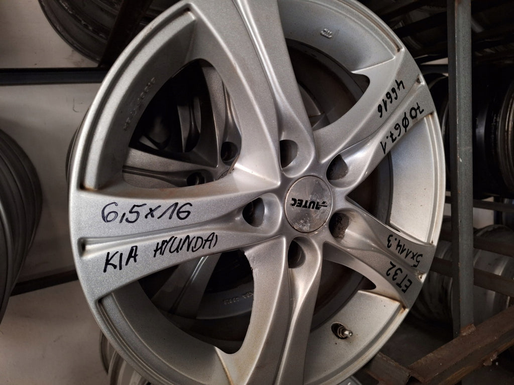 4x Alufelge 16 Zoll 6.5" 5x114.3 32ET Kia Sportage Rim Wheel FEL8286727747me
