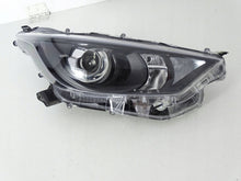 Laden Sie das Bild in den Galerie-Viewer, Frontscheinwerfer Toyota 4 Yaris PJT15152 Rechts Scheinwerfer Headlight SCH3712001827ko