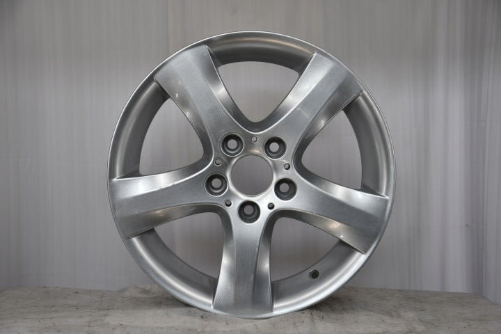 1x Alufelge 17 Zoll 7.0" 5x120 47ET Matt Silber 6762889 BMW 1 E88 E81 E82 E87 FEL1733455405rq