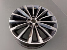 Load image into Gallery viewer, 1x Alufelge 18 Zoll 12.5" 565601025AM Skoda Kodiaq Rim Wheel FEL6495389680cp