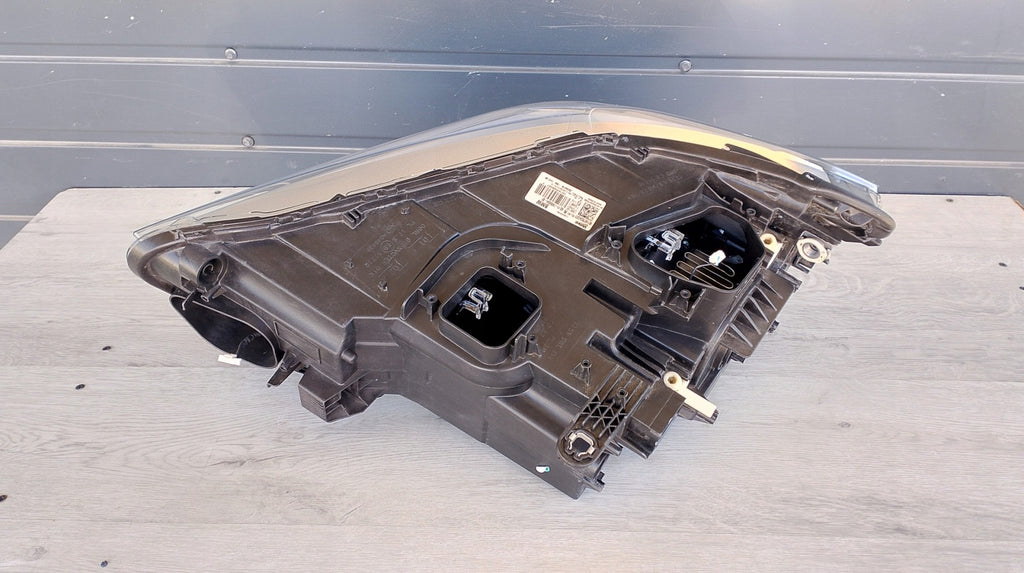 Frontscheinwerfer BMW X1 E84 7495004-07 LED Rechts Scheinwerfer Headlight SCH3660427939lh