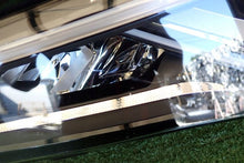 Laden Sie das Bild in den Galerie-Viewer, Frontscheinwerfer Seat Leon 5FB941007G Full LED Links Scheinwerfer Headlight