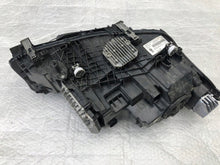 Load image into Gallery viewer, Frontscheinwerfer BMW G31 G30 7439209-01 LED Ein Stück (Rechts oder Links) SCH8527348991zx