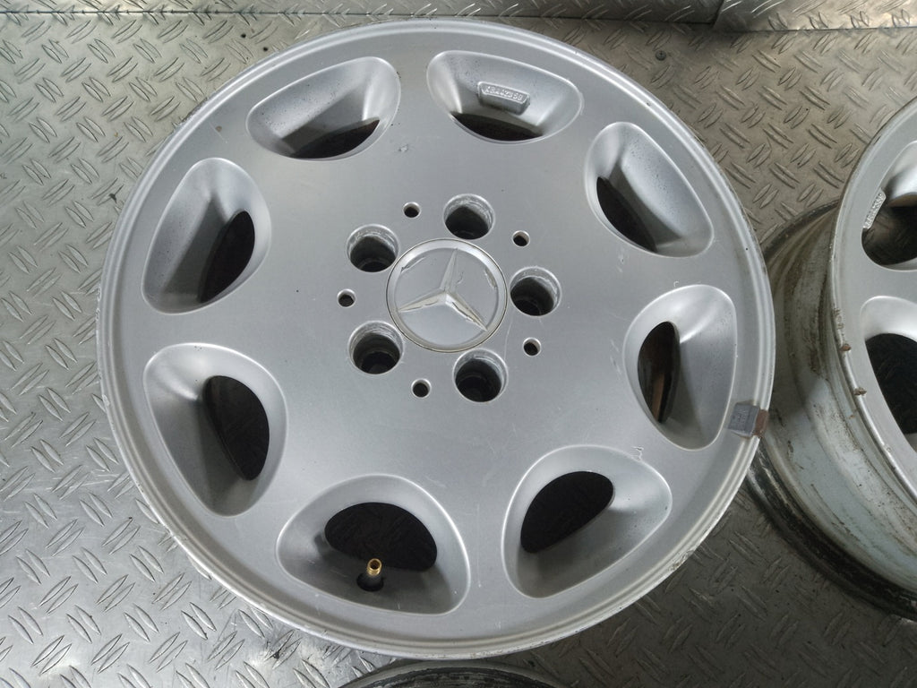 4x Alufelge 15 Zoll 7.0" 5x112 Mercedes-Benz W210 Rim Wheel FEL9322277330eu