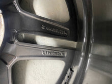 Laden Sie das Bild in den Galerie-Viewer, 1x Alufelge 18 Zoll 7.5&quot; 5x112 49ET A1774011500 Mercedes-Benz Rim Wheel