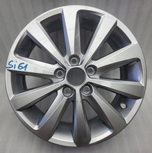 Laden Sie das Bild in den Galerie-Viewer, 1x Alufelge 15 Zoll 5.5" 5x100 40ET Glanz Silber 6F0601025G Seat Ibiza I V FEL2140134943af