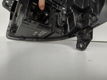 Laden Sie das Bild in den Galerie-Viewer, Frontscheinwerfer Renault Trafic III 260109054R Full LED Rechts Headlight SCH3649700770lj
