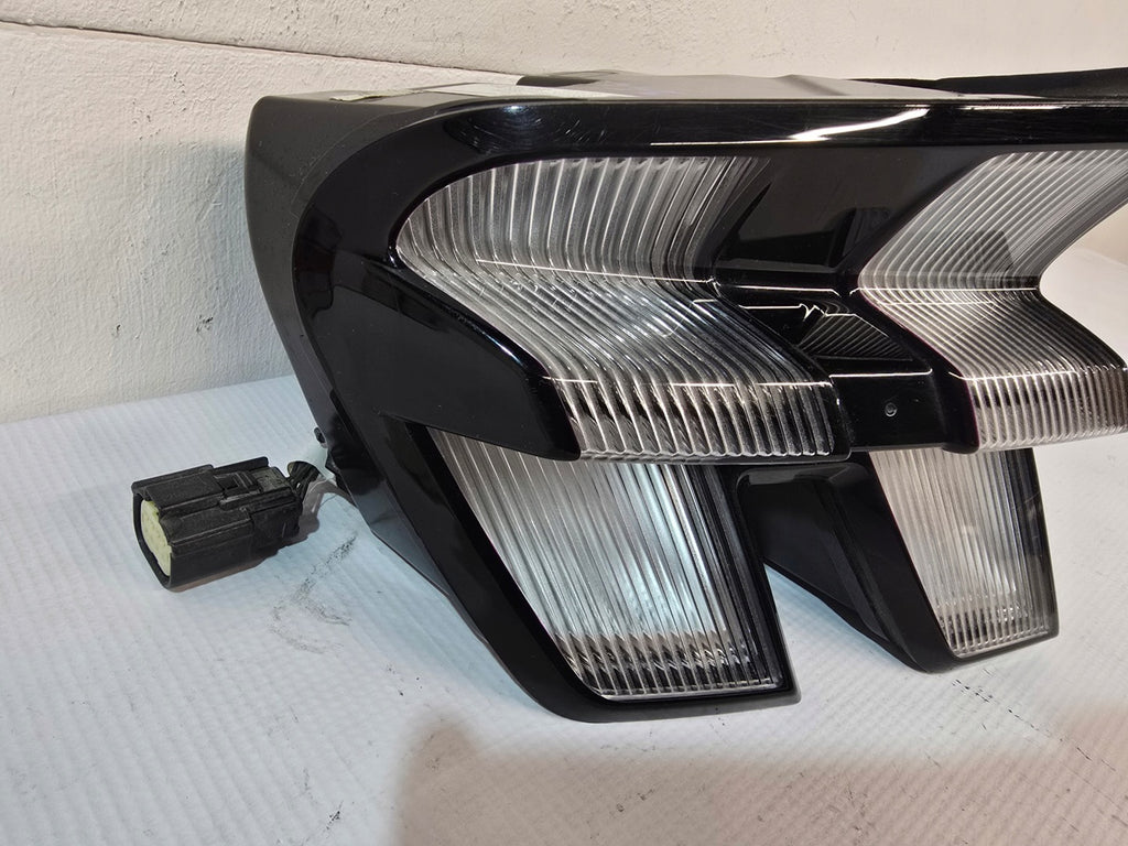 Frontscheinwerfer Ford LJ8B-13405AG Links Scheinwerfer Headlight SCH1961149675hl
