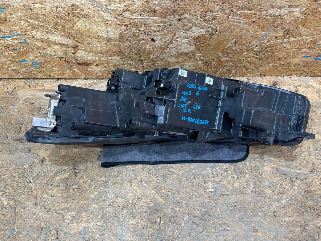 Frontscheinwerfer Ford Kuga III PV4B-13E014-CE S2507T116 S2507T116-M LED Rechts SCH6618525771fn