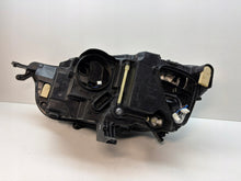 Laden Sie das Bild in den Galerie-Viewer, Frontscheinwerfer VW T Roc Rechts Scheinwerfer Headlight SCH2257660310xd