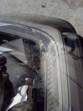 Laden Sie das Bild in den Galerie-Viewer, Frontscheinwerfer Renault Master 260607867R Links Scheinwerfer Headlight SCH3041012952hc
