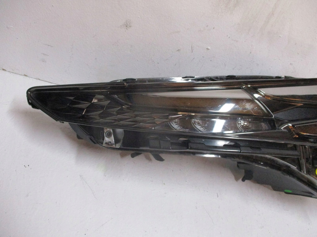 Frontscheinwerfer Hyundai Tucson 92208-N7100 Rechts Scheinwerfer Headlight