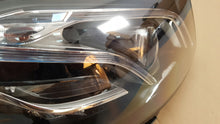 Laden Sie das Bild in den Galerie-Viewer, Frontscheinwerfer Mercedes-Benz W213 A2139066604KZ Rechts Scheinwerfer Headlight SCH2443911151xg