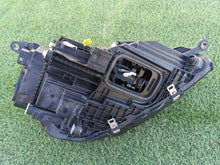 Laden Sie das Bild in den Galerie-Viewer, Frontscheinwerfer Mercedes-Benz X167 A1679066504 Full LED Links Headlight SCH6441080986kf