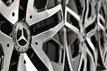Laden Sie das Bild in den Galerie-Viewer, 4x Alufelge 18 Zoll 7.5&quot; 5x112 53ET A2474012700 Mercedes-Benz Glb X247 Rim Wheel