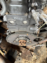 Laden Sie das Bild in den Galerie-Viewer, Motorblock Nissan Terrano II TD27H 2.7 219TKm Diesel Unkomplett MOT5742860421lt