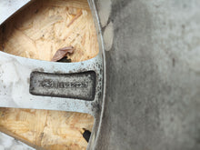 Load image into Gallery viewer, 1x Alufelge 18 Zoll 7.0" 5x114.3 50ET Glanz Silber 9965227080 Mazda Rim Wheel FEL5876674307ud