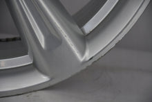 Load image into Gallery viewer, 1x Alufelge 18 Zoll 7.0" 5x114.3 47ET Glanz Silber 3113101XNW01A Rim Wheel FEL3549370285de