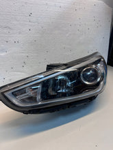 Load image into Gallery viewer, Frontscheinwerfer Hyundai I30 III 92101-G4XXX 48602134519 Full LED Links