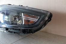 Laden Sie das Bild in den Galerie-Viewer, Frontscheinwerfer Hyundai III 92102-G4040 Rechts Scheinwerfer Headlight SCH4282392014rb
