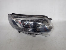 Laden Sie das Bild in den Galerie-Viewer, Frontscheinwerfer Opel Zafira Vivaro 1656227880 Rechts Scheinwerfer Headlight