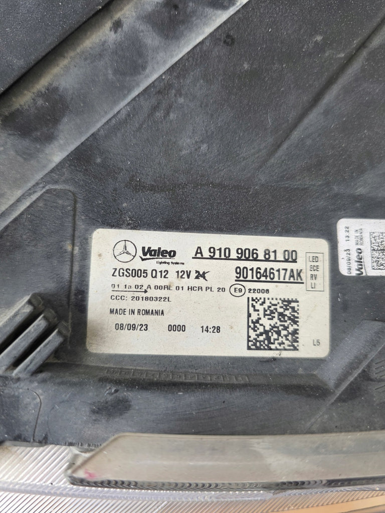 Frontscheinwerfer Mercedes-Benz Sprinter A9109068100 LED Links Headlight