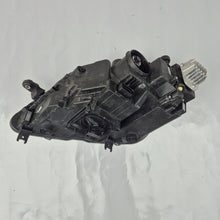 Laden Sie das Bild in den Galerie-Viewer, Frontscheinwerfer Seat Ateca Kh7 Khp 90117434C 576941008G Full LED Rechts