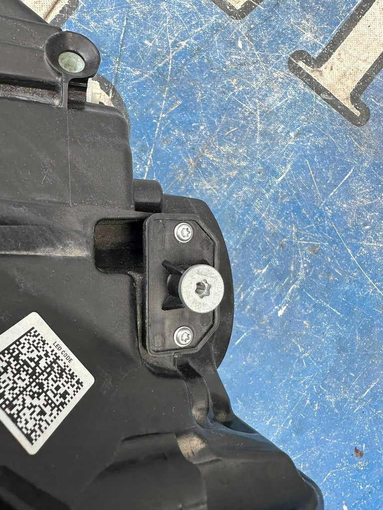 Frontscheinwerfer Mercedes-Benz Glb A2479067903 LED Rechts oder Links SCH5361660570gt