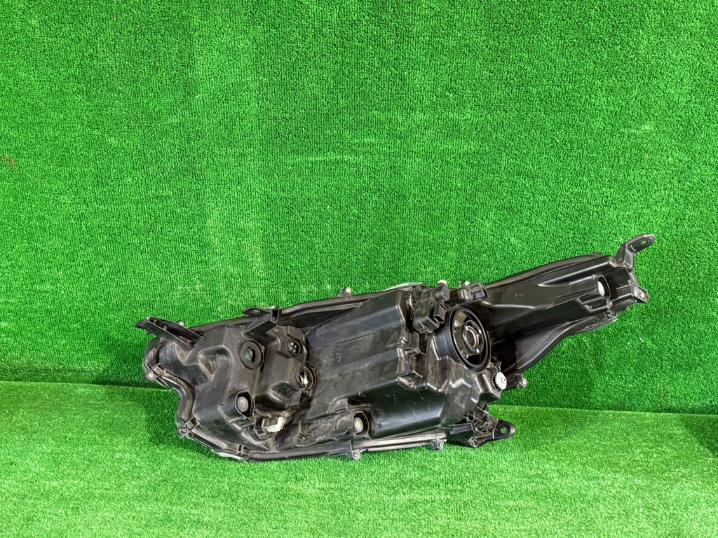 Frontscheinwerfer Toyota Yaris Rechts Scheinwerfer Headlight SCH5761589222ma
