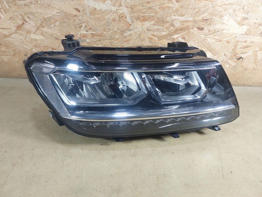 Frontscheinwerfer VW Tiguan 5NB941036 LED Rechts Scheinwerfer Headlight