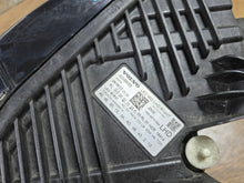 Load image into Gallery viewer, Frontscheinwerfer Volvo Xc60 32338985 Rechts Scheinwerfer Headlight SCH8571046786xw