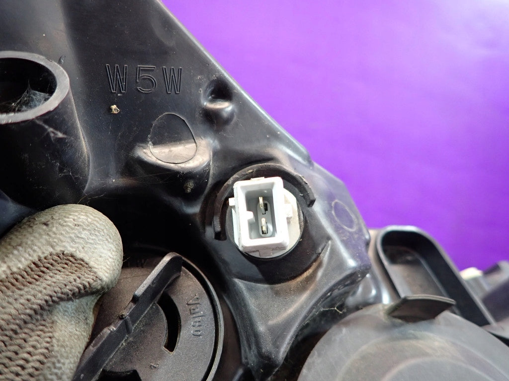 Frontscheinwerfer Citroën C4 I 89037601A Links Scheinwerfer Headlight