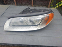 Load image into Gallery viewer, Frontscheinwerfer Volvo S80 V70 III Xc70 30796129 Xenon Links Headlight SCH3462052268mr