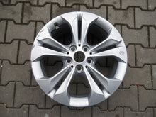 Laden Sie das Bild in den Galerie-Viewer, 1x Alufelge 17 Zoll 7.5" 5x112 52ET Glanz Silber 6856065 BMW F39 X1 F48 FEL4367731633dr