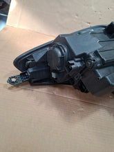 Laden Sie das Bild in den Galerie-Viewer, Frontscheinwerfer Hyundai Tucson 92102D7700 Rechts Scheinwerfer Headlight SCH6500531823zg