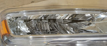 Laden Sie das Bild in den Galerie-Viewer, Frontscheinwerfer Dodge Ram Ducato 68516024AA 68516025AA Rechts Headlight SCH2935542399yy