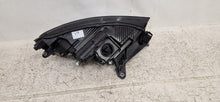 Laden Sie das Bild in den Galerie-Viewer, Frontscheinwerfer Skoda Enyaq 5LB941015A LED Links Scheinwerfer Headlight