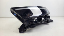 Laden Sie das Bild in den Galerie-Viewer, Frontscheinwerfer Opel Mokka 9847939180 LED Rechts Scheinwerfer Headlight SCH7644302652pe