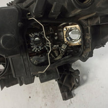 Laden Sie das Bild in den Galerie-Viewer, Frontscheinwerfer Ford Kuga 90021743 Xenon Rechts Scheinwerfer Headlight SCH2949283024ms