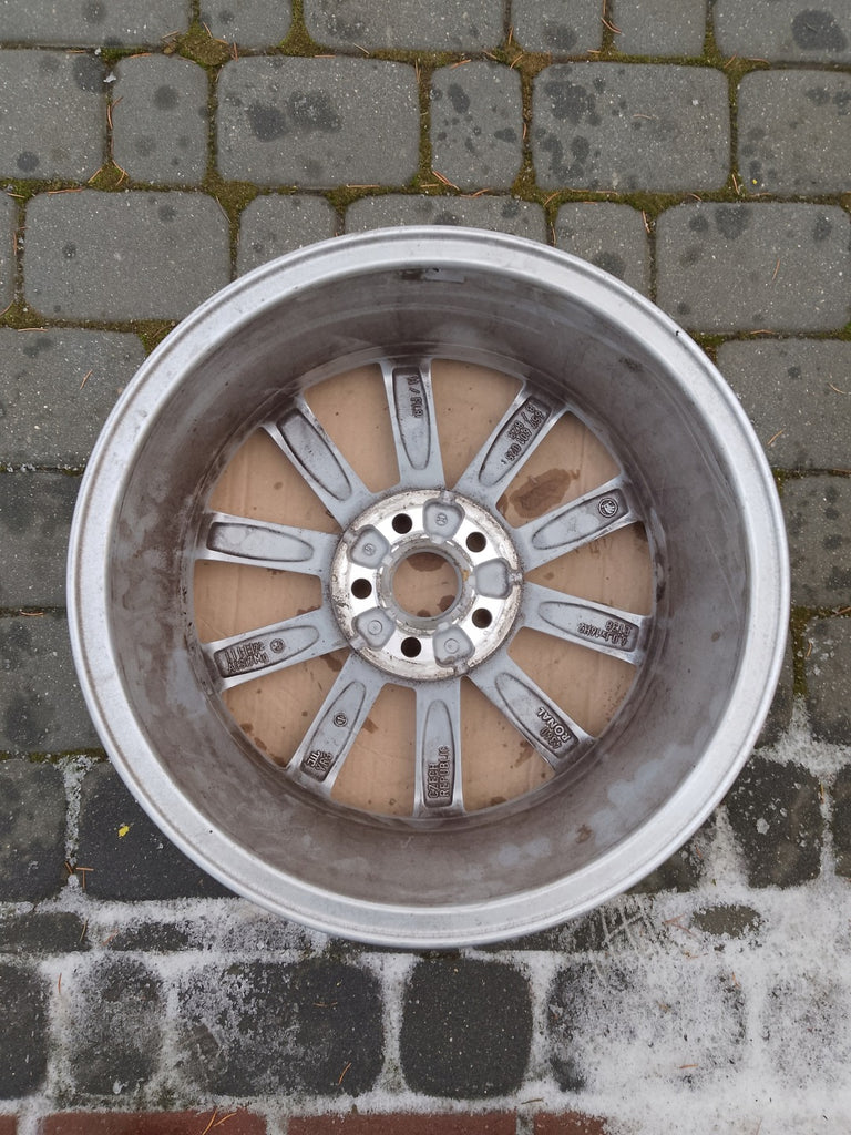1x Alufelge 16 Zoll 6.0" 5x100 38ET Glanz Silber 657601025B Skoda Fabia Iii FEL9903830987bt