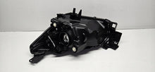 Laden Sie das Bild in den Galerie-Viewer, Frontscheinwerfer Mazda II DB5J-51030 Rechts Scheinwerfer Headlight