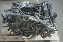 Load image into Gallery viewer, Motor Mazda Bl 235656733 1.6 185TKm 2010 Diesel Engine Unkomplett MOT7407078733lz