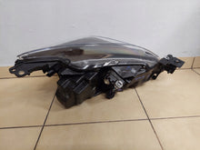Load image into Gallery viewer, Frontscheinwerfer Mazda 2 D43N-51030 D43N-51040 LED Ein Satz Headlight