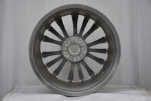 Laden Sie das Bild in den Galerie-Viewer, 1x Alufelge 19 Zoll 9.0" 5x112 44ET 6874438 BMW 1 Rim Wheel FEL2521708183ze